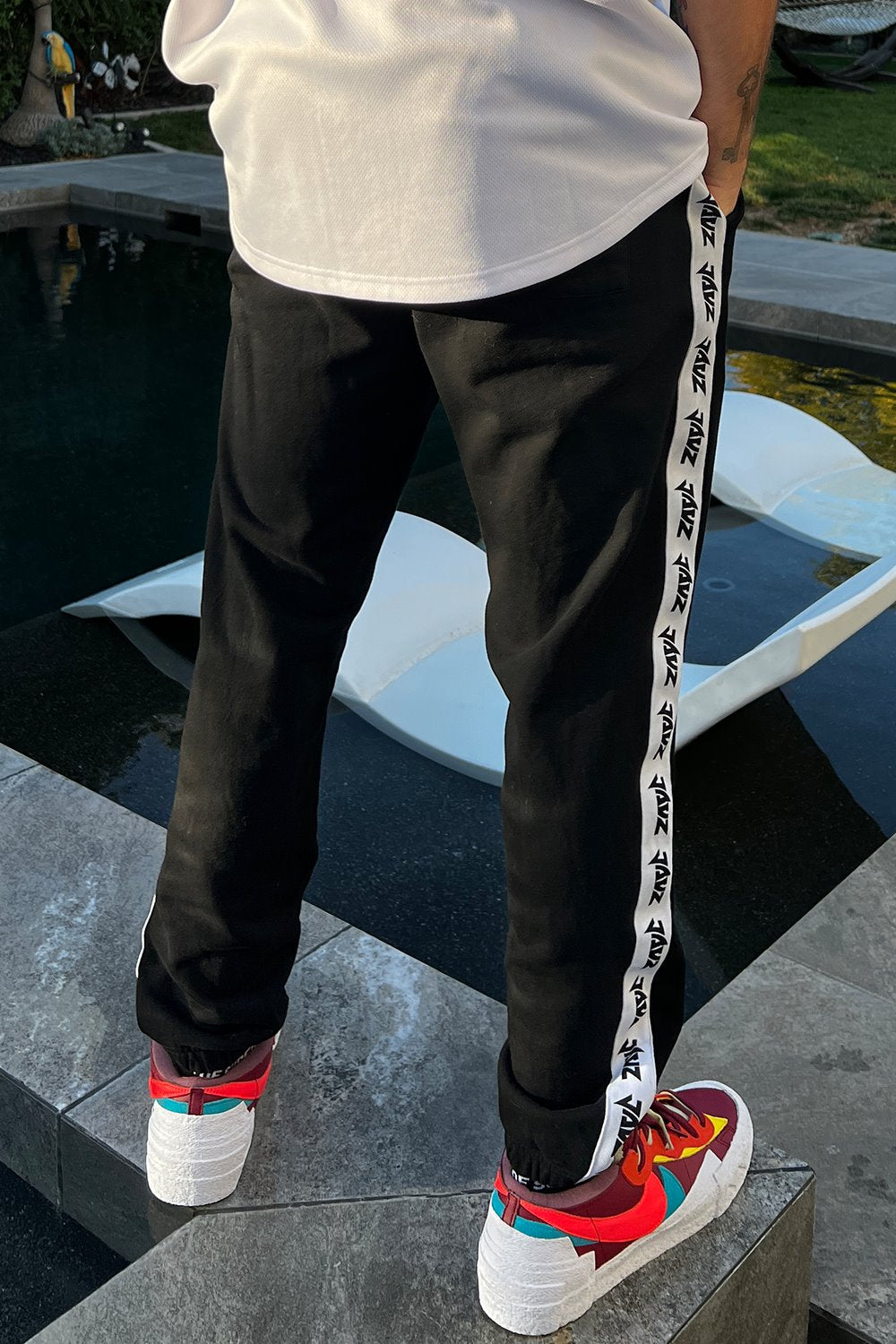 Jauz Essential Sweatpants – jauzofficial